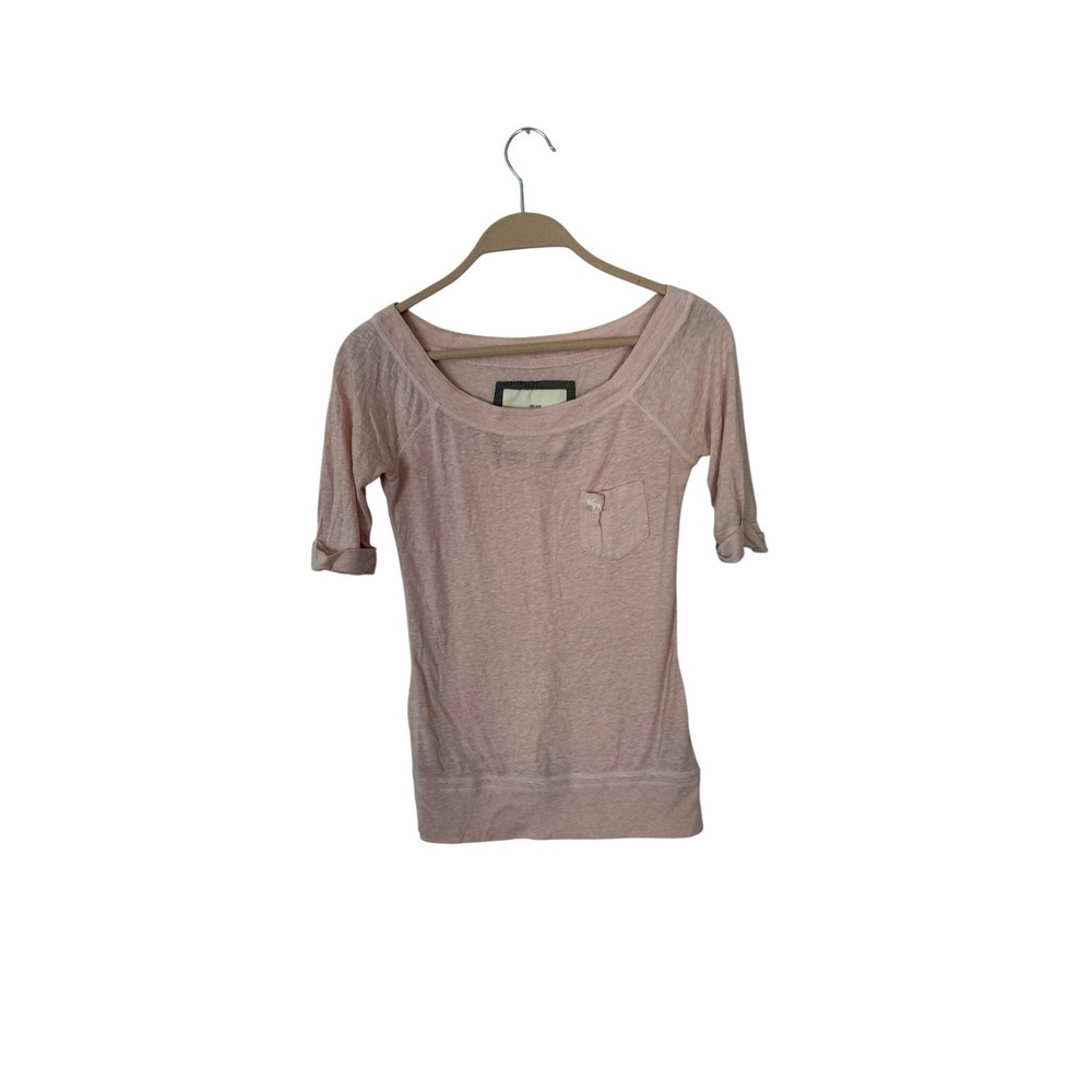 Vintage y2k Abercrombie and fitch size XS pink scoop neck short sleeve pocket t-
